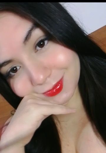 Sofi from Venezuela, online on HanaCall